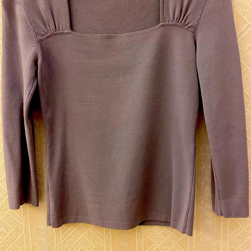 Gray knit top by Joseph A. - Picture 3 of 4